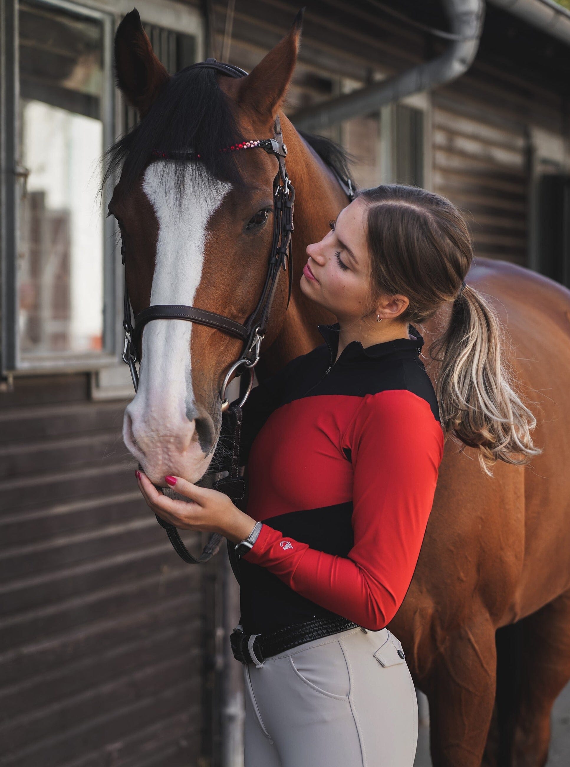 Fierce Focus Sophie Schooling Shirts C R I N I Ē R E 