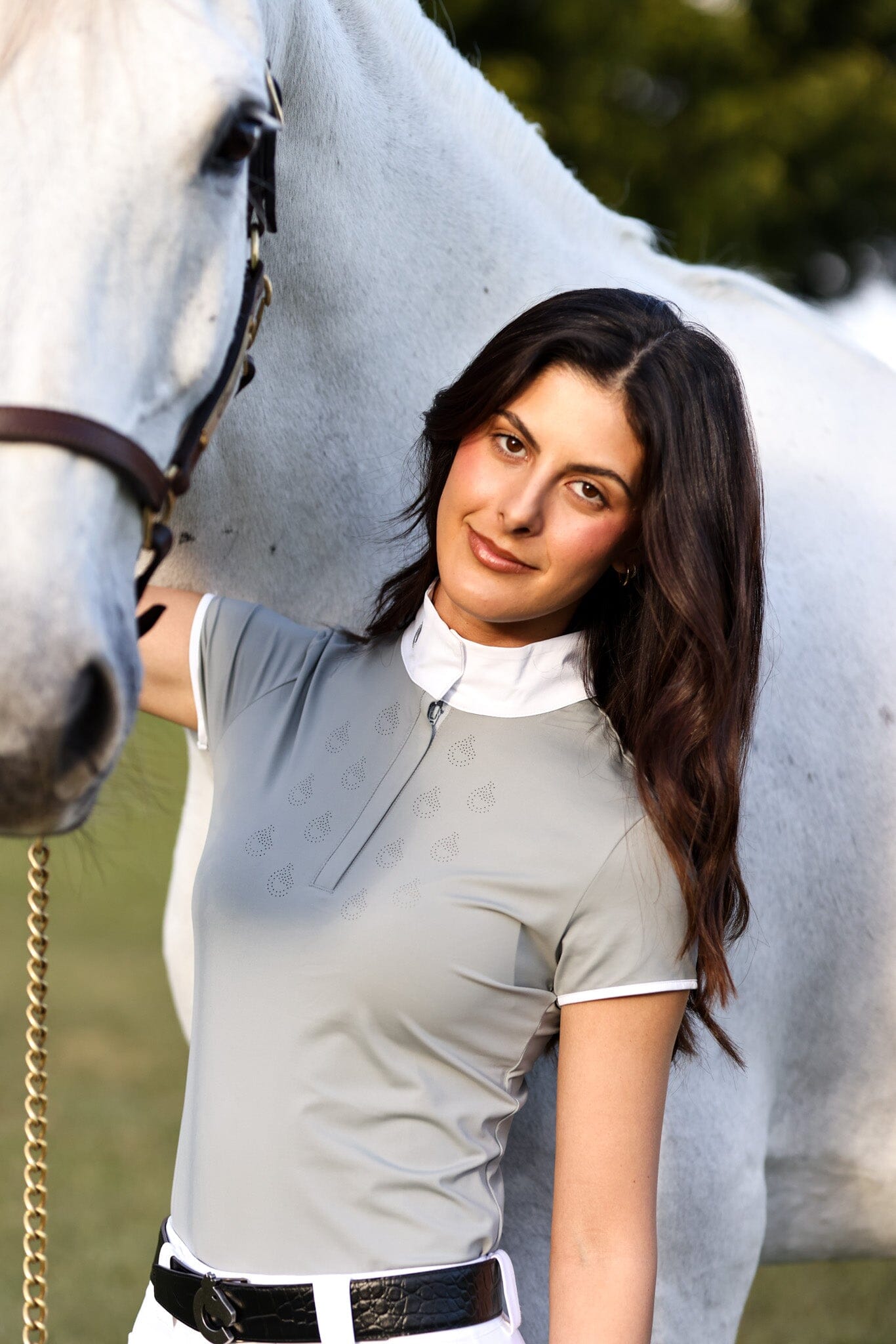 Bella Short Sleeve Show Shirt | Dove Gray CriniereLife 