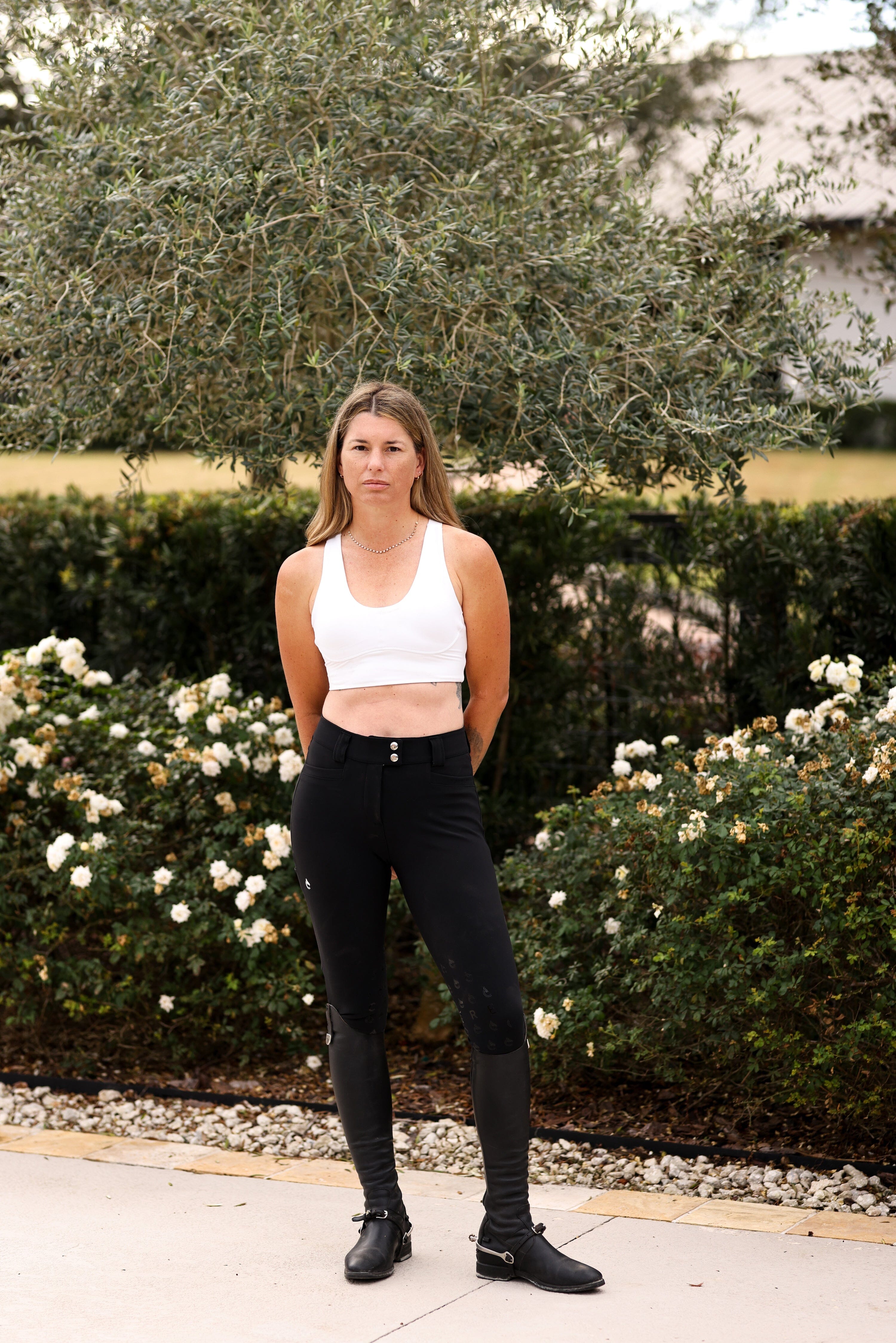 Criniēre Sports Bra | White Equestrian apparel C R I N I Ē R E 