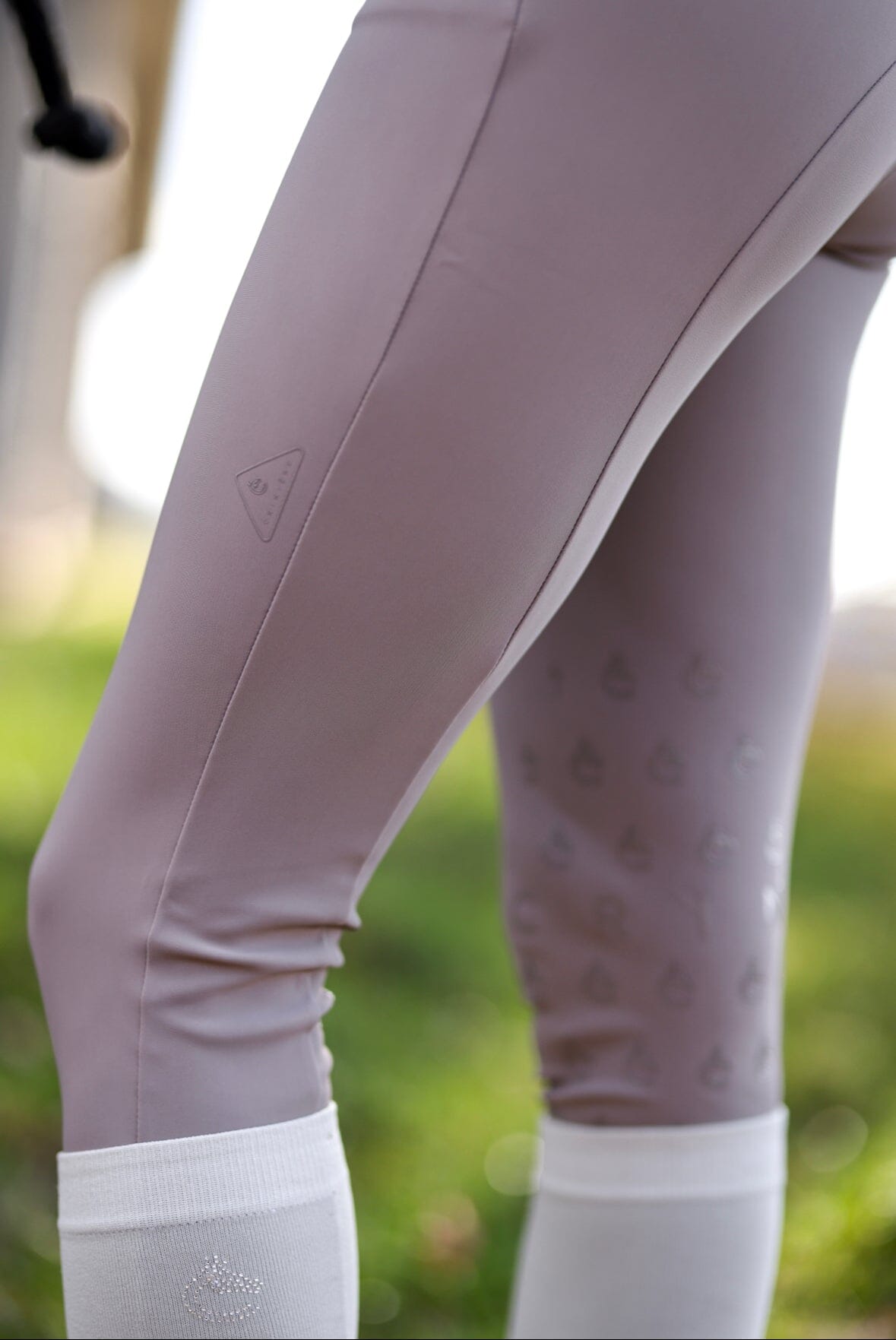 Lightweight Breeches in Simply Taupe Premium Riding Breeches C R I N I Ē R E 